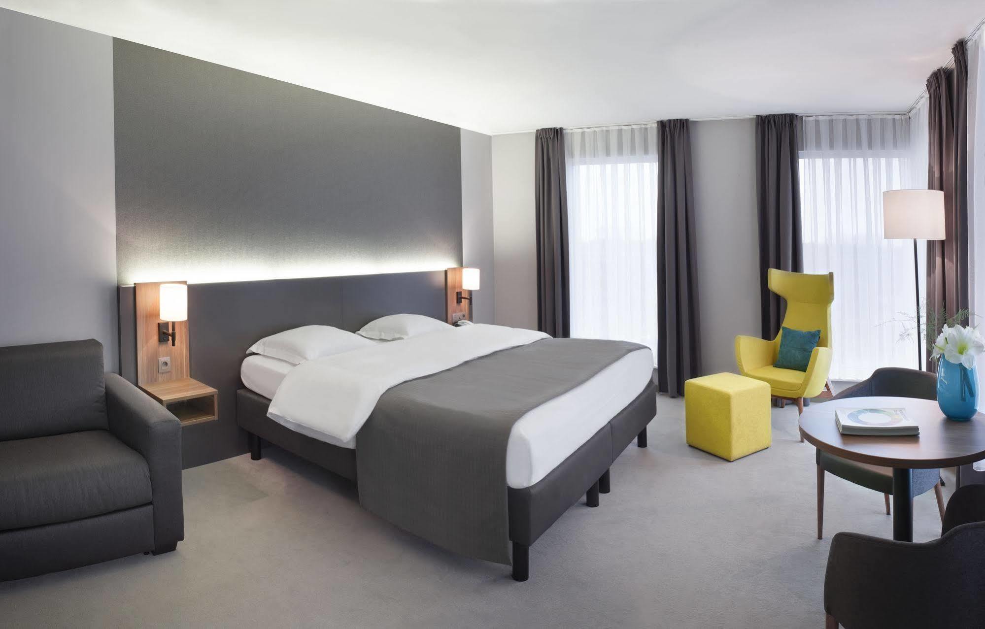 Hotel Drie Eiken Edegem Eksteriør bilde